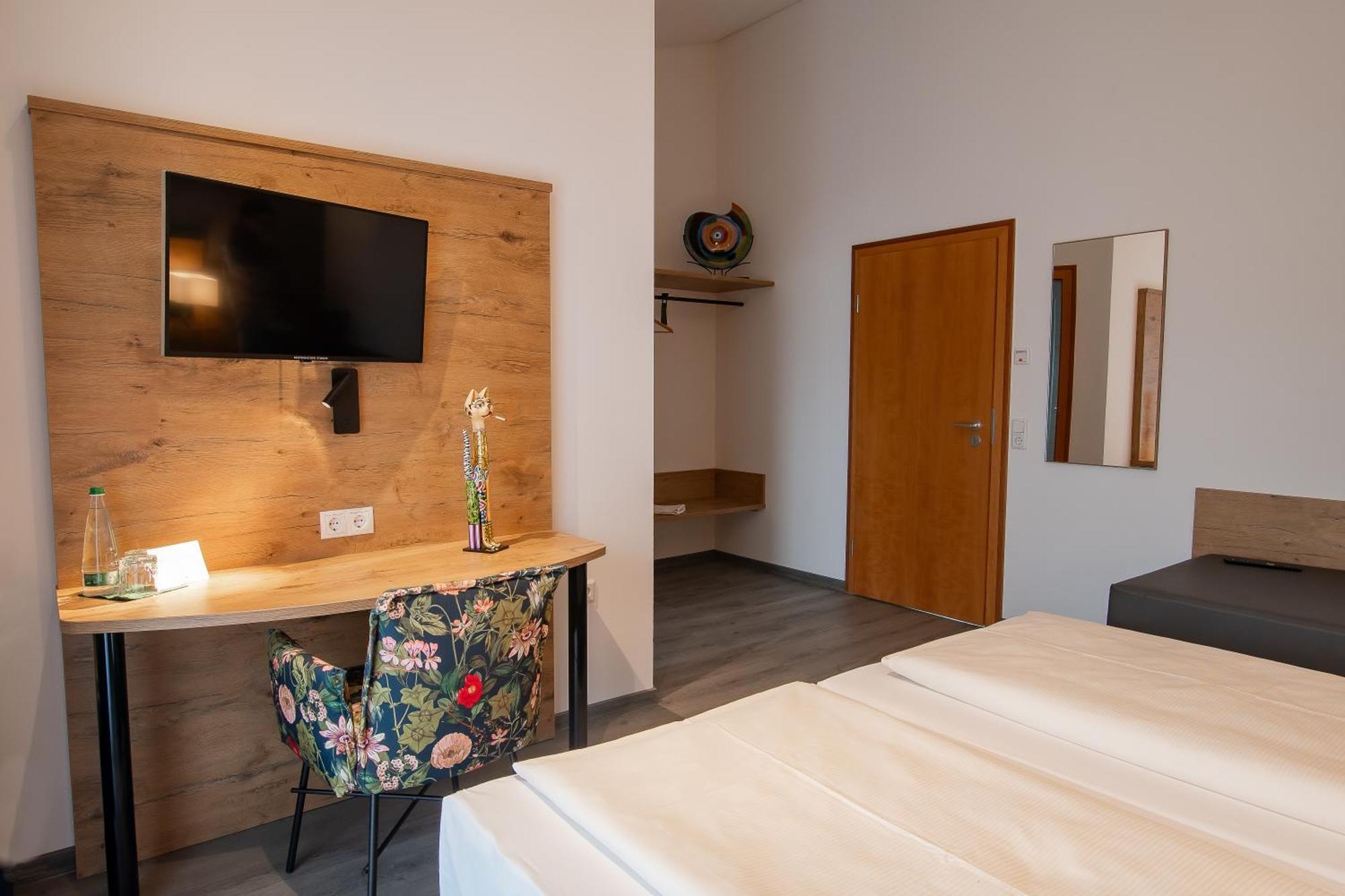 Hotel & Restaurant Bestenheider Stuben 韦特海姆 外观 照片